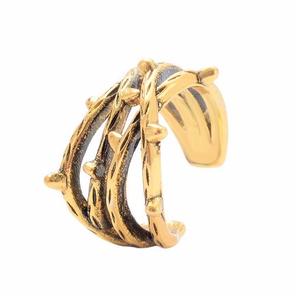 Any 2/$20! Set of 3 Barbed Wire Ear Clips - Picture 6 of 9